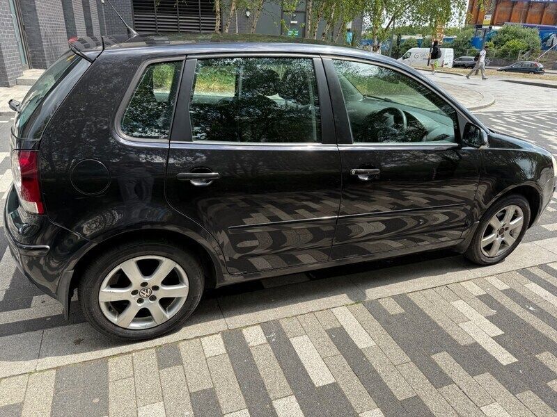 Image 4/4
