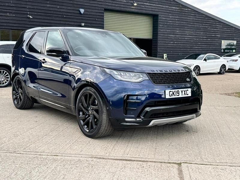 Blue Used 2019 Land Rover Discovery 5 HSE SUV | £27,495 (Super price) - Image 1/4