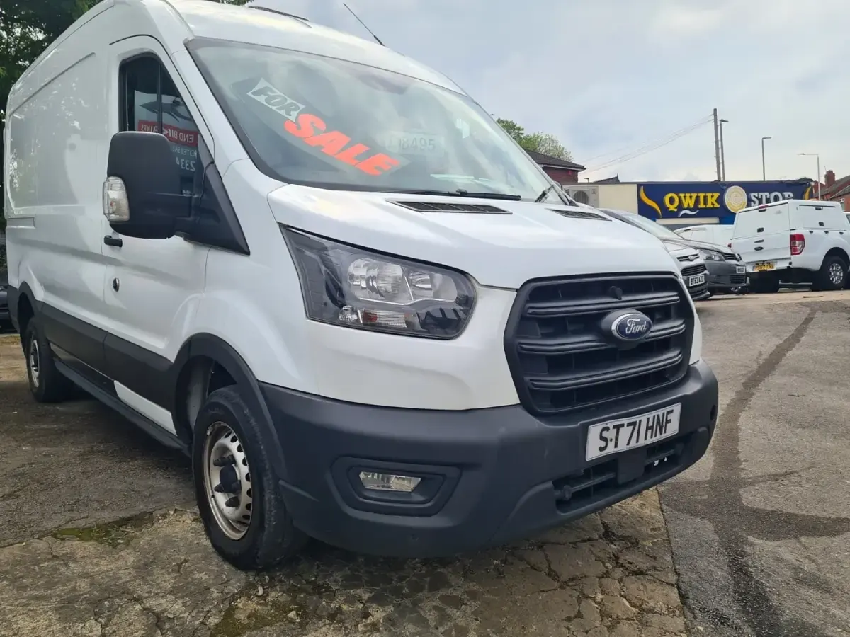 Usado Ford Transit 105 HP (77 kW) 2021 Branco Van