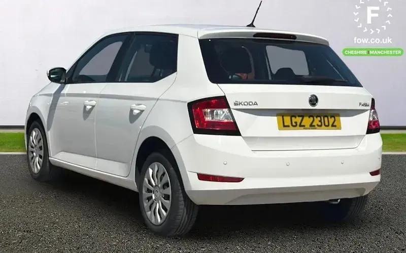 Used Skoda Fabia 75 HP (55 kW) 2018 White Hatchback
