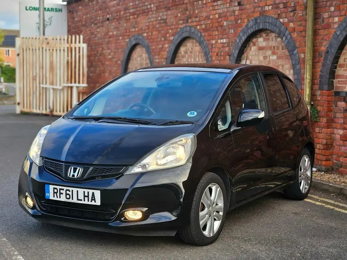 Used Honda Jazz EX 99 HP (72 kW) 2012 Black Hatchback