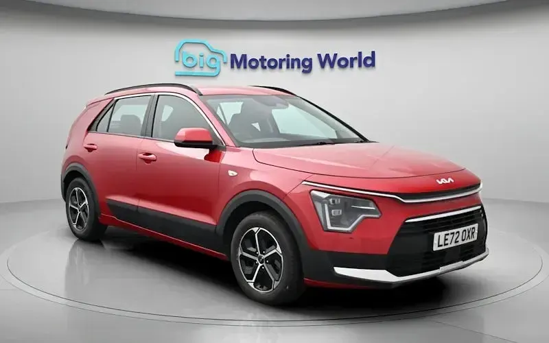 Used Kia Niro 141 HP (103 kW) 2023 Red SUV