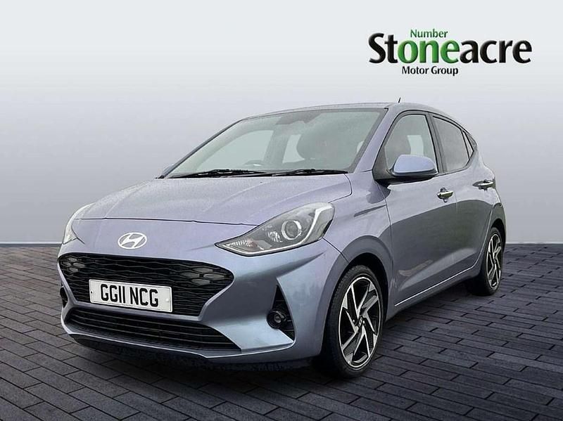 Used Hyundai i10 Premium 65 HP (47 kW) 2023 Blue Hatchback