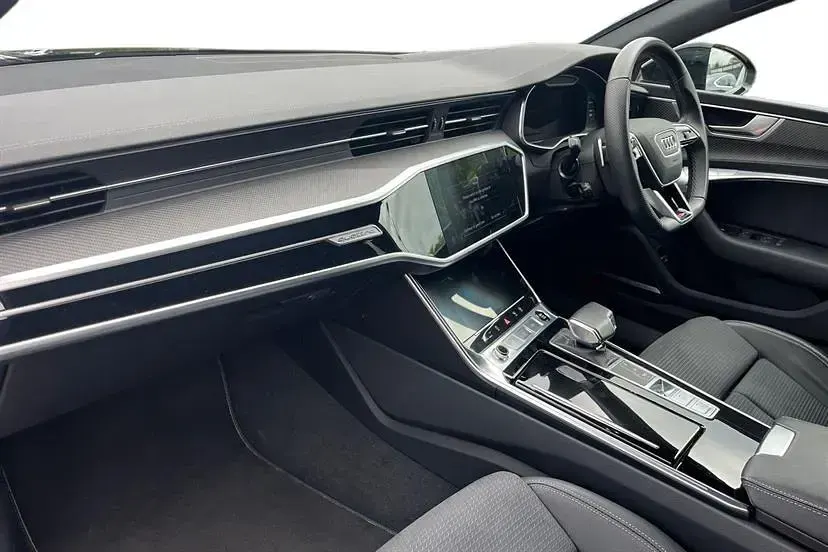 Usado Audi A7 Black Edition 204 HP (150 kW) 2022 Azul Sedan
