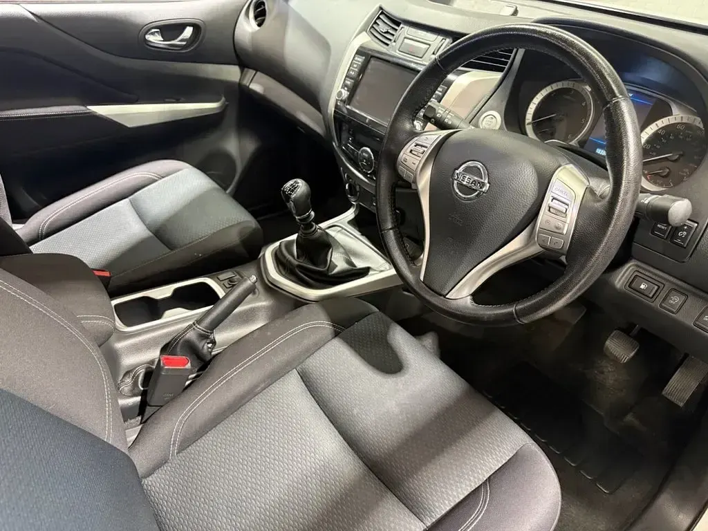Used Nissan Navara N-Connecta 2020 White Pickup