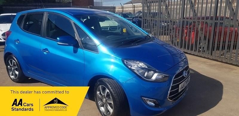 Blue Used 2017 Hyundai ix20 SE Hatchback | £6,995 (Fair price) - Image 1/4