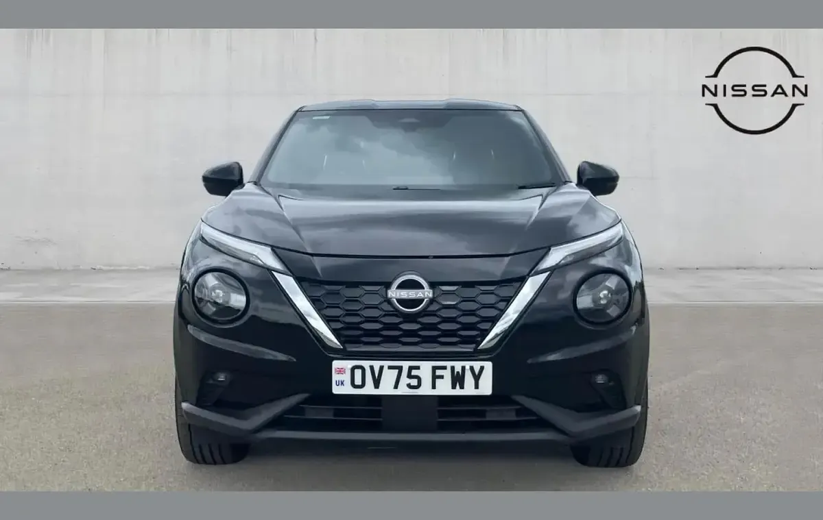 Used Nissan Juke Tekna 143 HP (105 kW) 2025 Black SUV