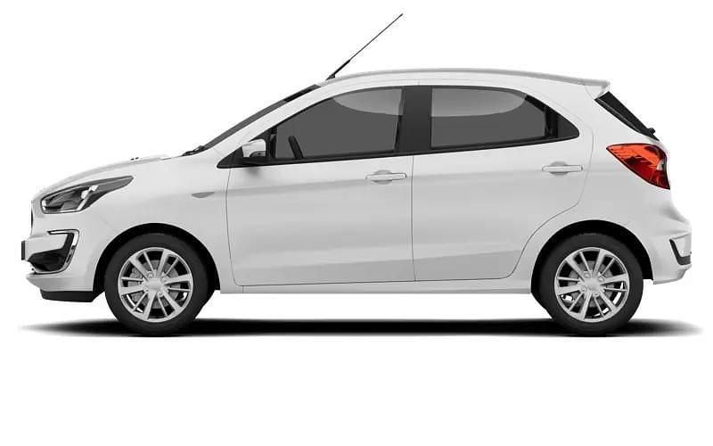 Used Ford Ka Plus Zetec 69 HP (50 kW) 2017 White Hatchback