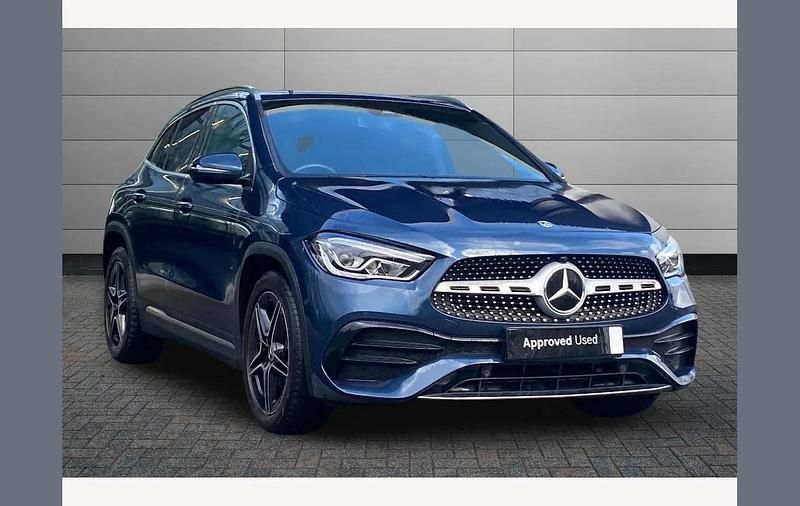 Used Mercedes GLA200 AMG Line Premium 163 HP (119 kW) 2023 Blue SUV