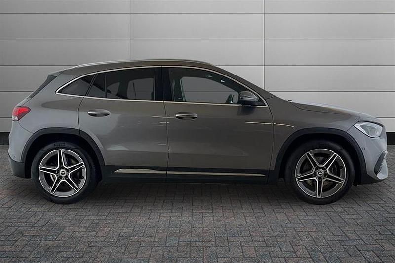 Used Mercedes GLA220 AMG Line Premium Plus 190 HP (139 kW) 2021 Grey SUV