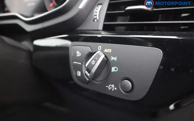 Used Audi A4 Black Edition 204 HP (150 kW) 2023 Black Estate