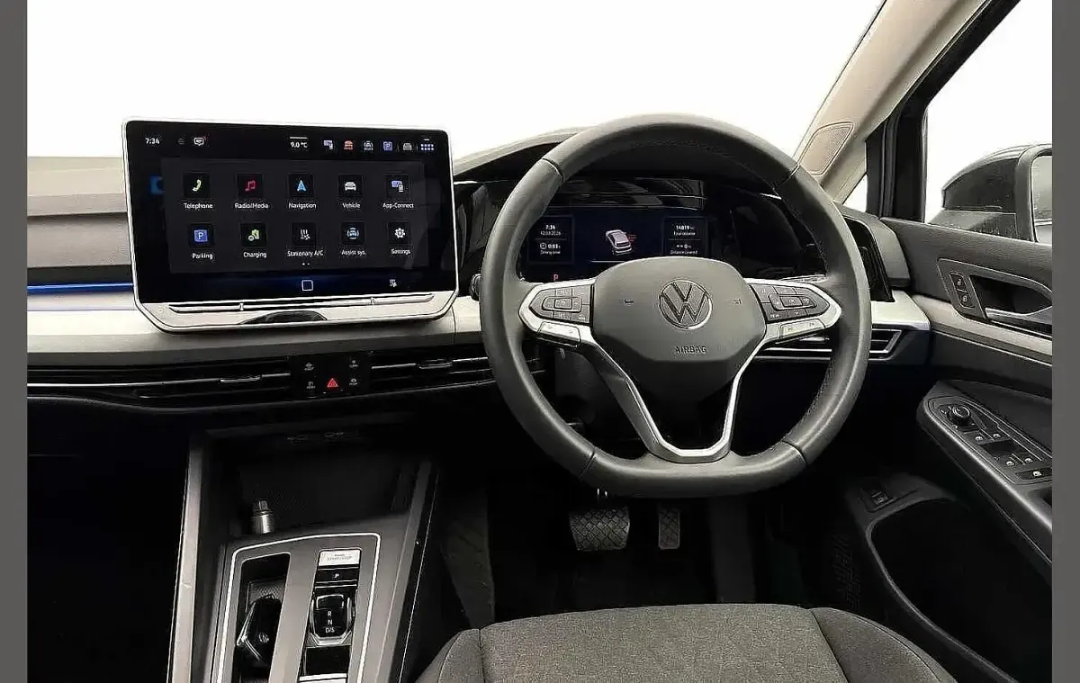 Used VW Golf VIII Match 204 HP (150 kW) 2025 Black Hatchback