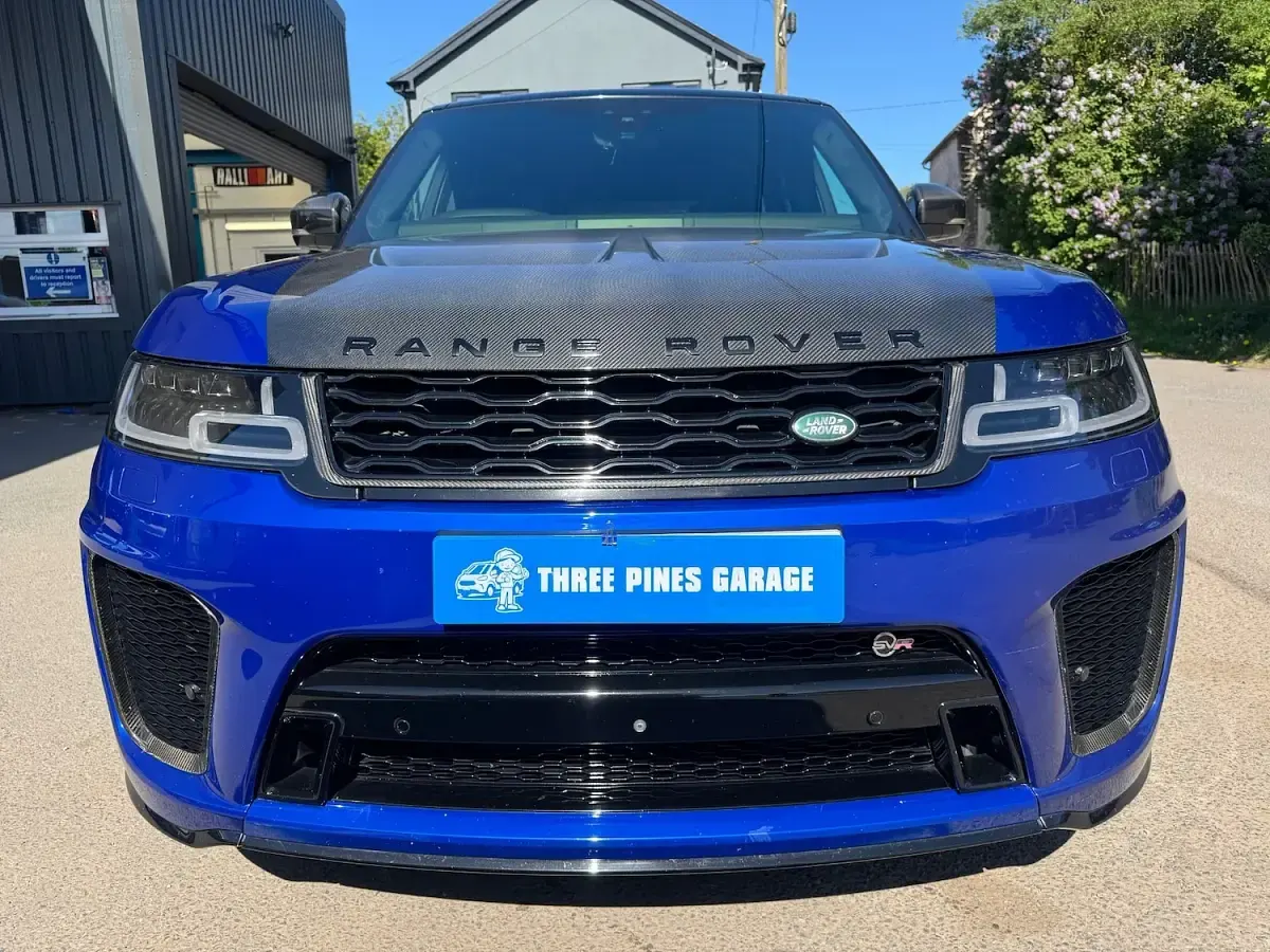 Used Land Rover Range Rover Sport SVR 575 HP (422 kW) 2018 Blue SUV