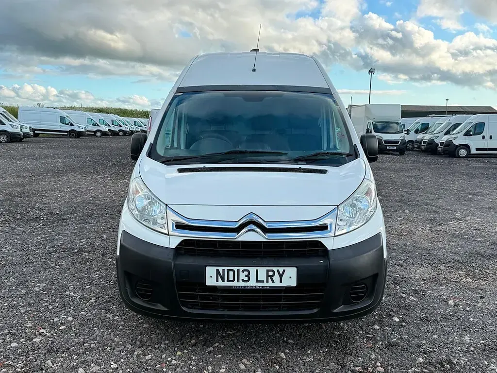 Used Citroën Dispatch 95 HP (69 kW) 2013 White MPV