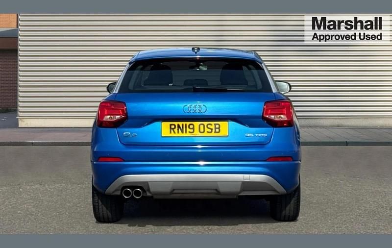 Begagnad Audi Q2 Sport 147 HK (108 kW) 2019 Blå SUV