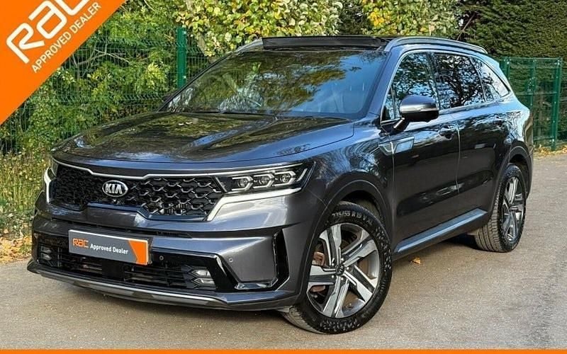 Used 2022 Kia Sorento 4 SUV | £31,490 (Good price) - Image 1/4