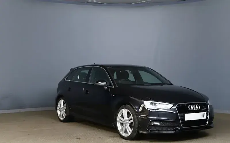 Used Audi A3 Sportback S-Line 125 HP (91 kW) 2016 Hatchback