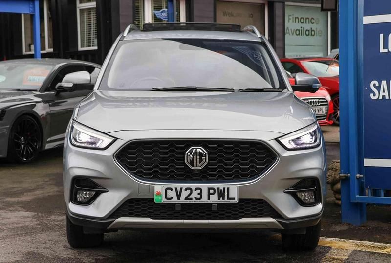 Used MG ZS Exclusive 111 HP (81 kW) 2023 Silver SUV
