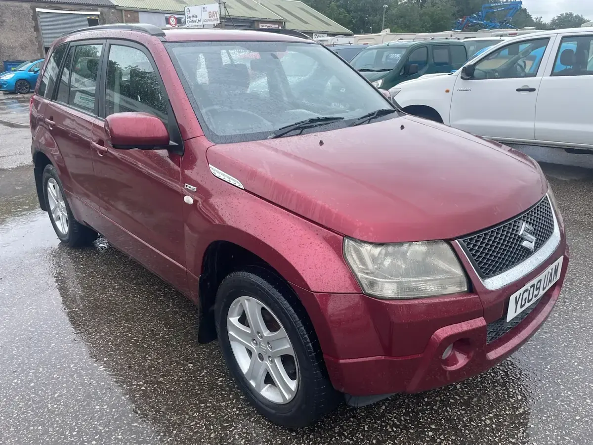 Used Suzuki Grand Vitara 129 HP (94 kW) 2009 Red SUV