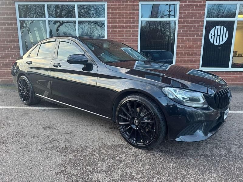 Used Mercedes C220 SE 194 HP (142 kW) 2019 Black Sedan
