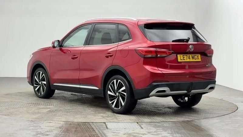 Used MG ZS Trophy 2024 Red Hatchback