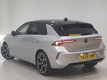 New Vauxhall Astra Ultimate 130 HP (95 kW) 2026 Two coat metallic  crystal silver Hatchback