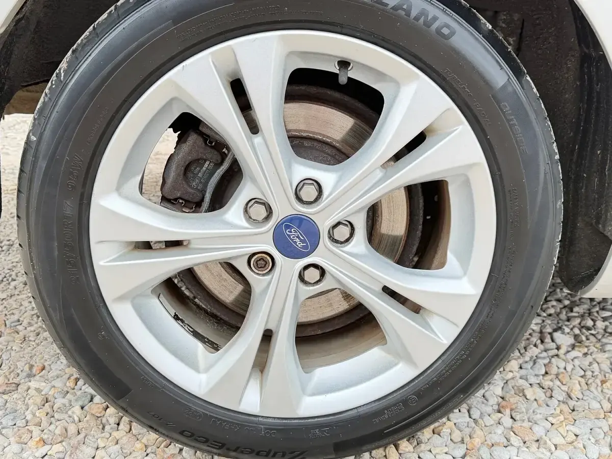 Used Ford Mondeo Titanium 2012 Silver Hatchback