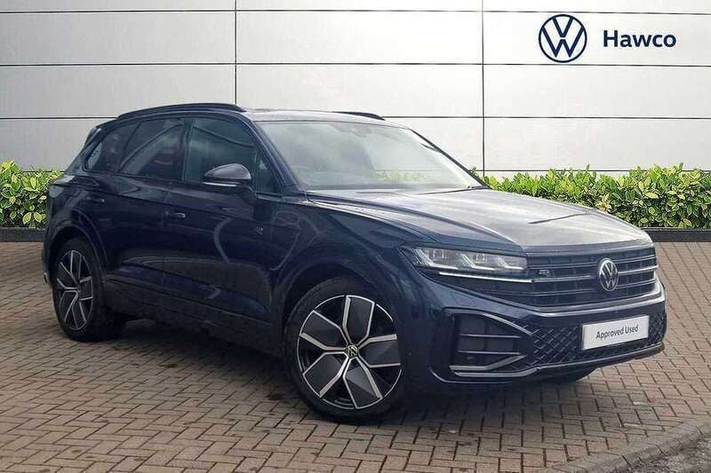 Blue Used 2025 VW Touareg Black Edition SUV | £59,995 (Expensive) - Image 1/3