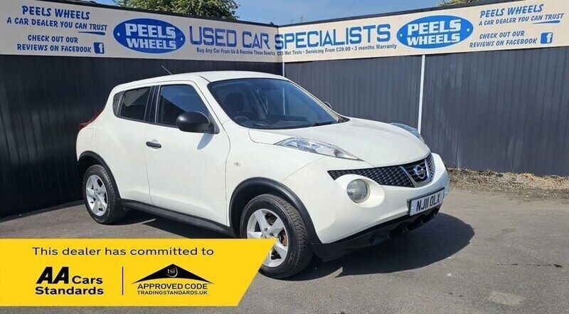 White Used 2011 Nissan Juke Visia SUV | £2,875 (Fair price) - Image 1/4