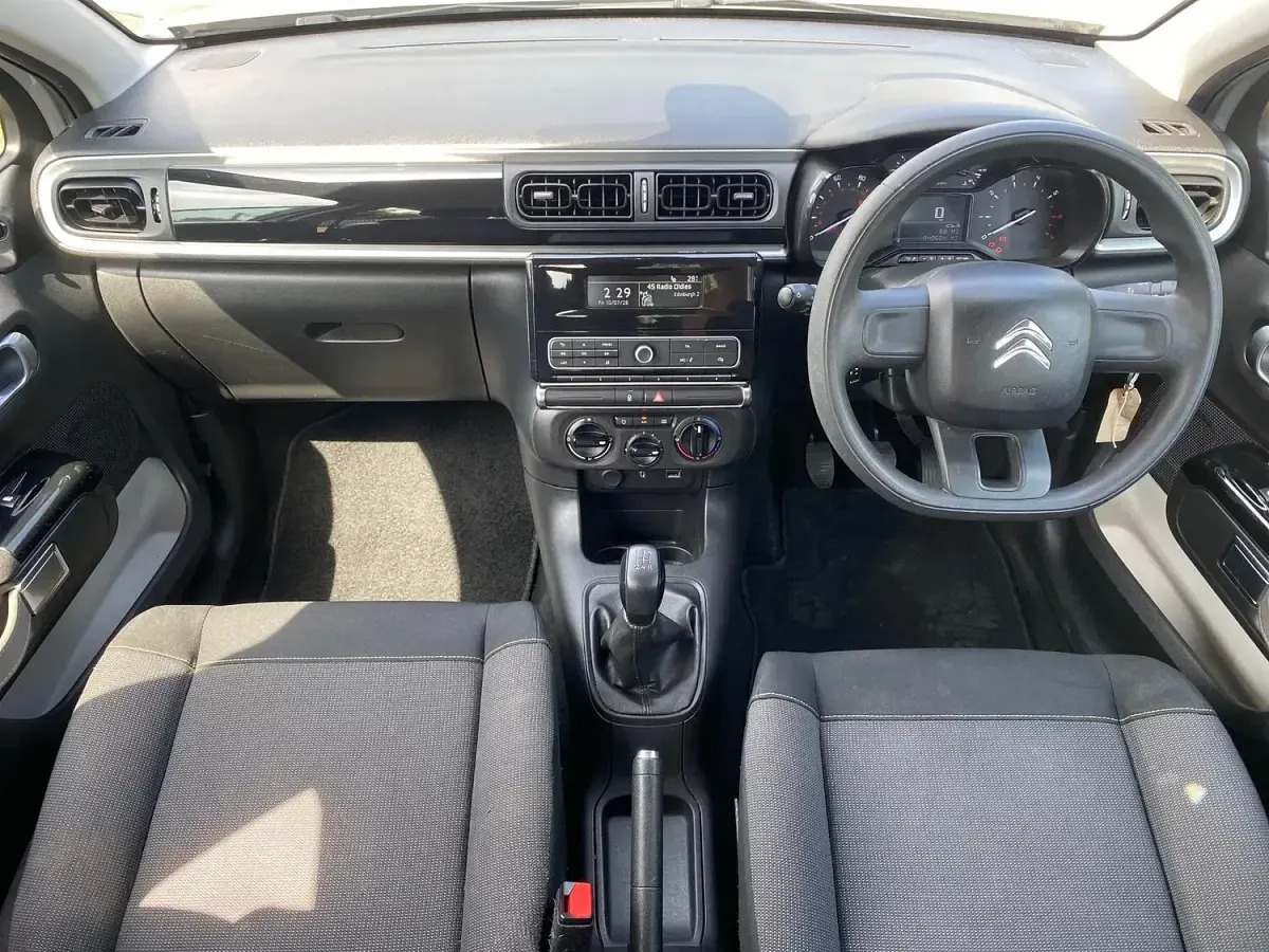 Used Citroën C3 PureTech 2017 Silver Hatchback