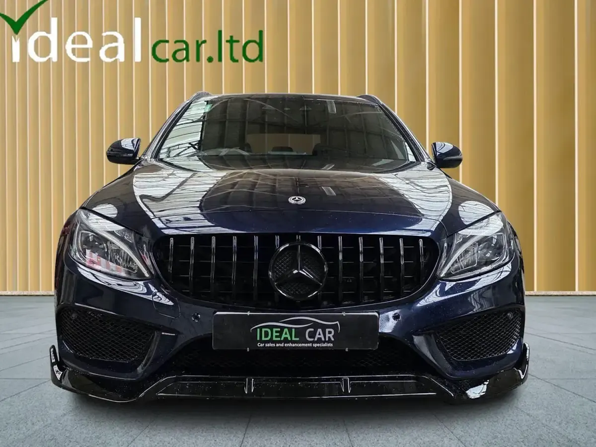 Używany Mercedes C220 AMG line 2018 Niebieski Kombi