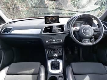 Used Audi Q3 S-Line 150 HP (110 kW) 2018 Red SUV