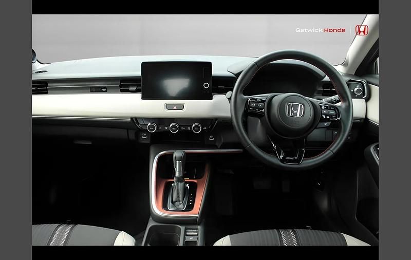 Used Honda HR-V Advance 128 HP (94 kW) 2022 Grey SUV