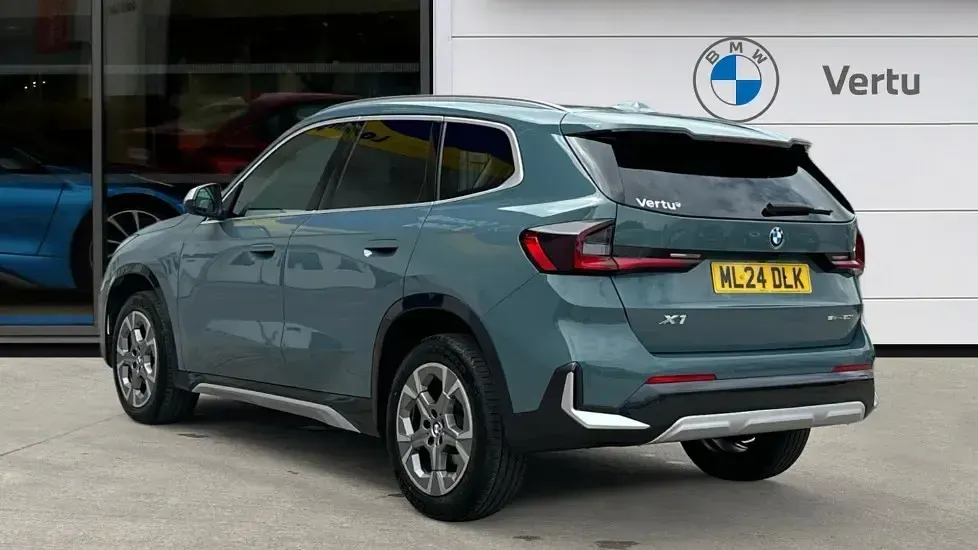 Używany BMW X1 xLine 170 KM (125 kW) 2024 Zielony SUV