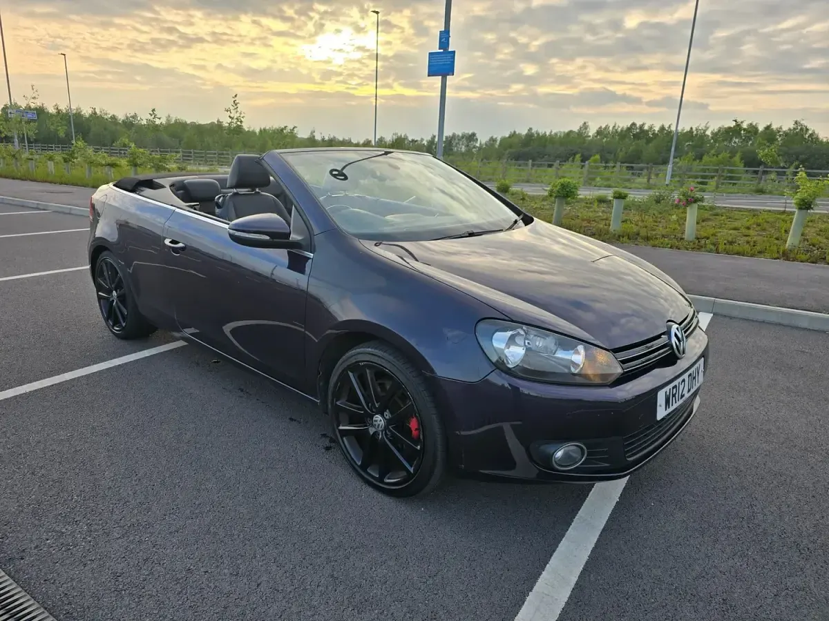 Used VW Golf Cabriolet GT 140 HP (102 kW) 2012 Mauve purple Cabriolet