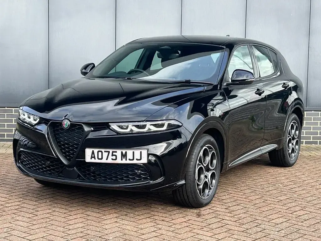 New Alfa Romeo Sprint Sprint 160 HP (117 kW) 2025 Alfa black Coupe