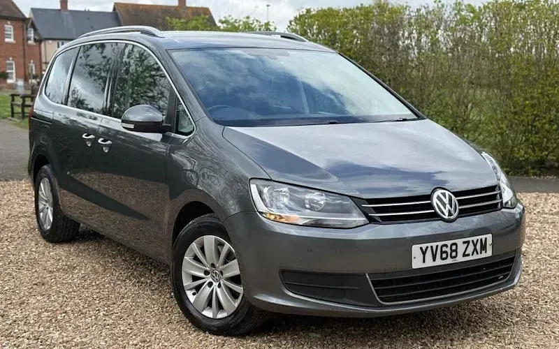 Used VW Sharan SE 150 HP (110 kW) 2019 MPV