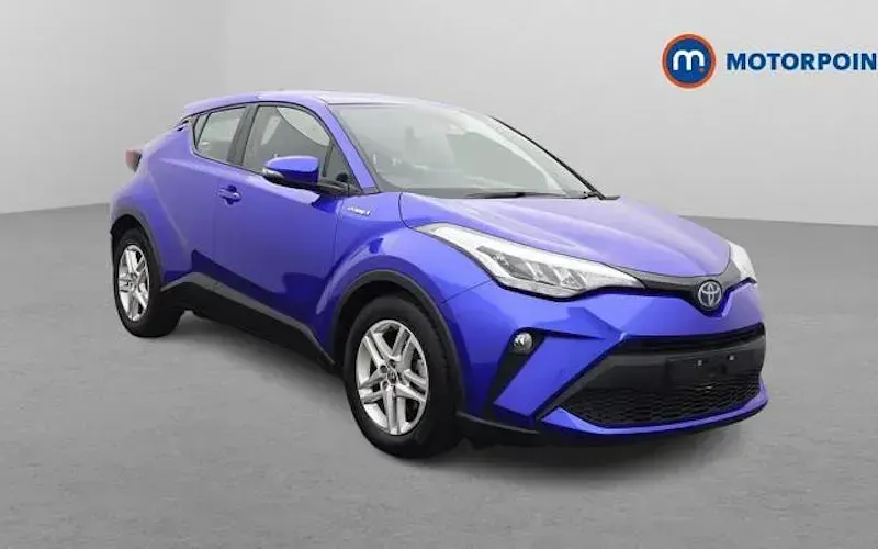 Second-hand Toyota C-HR 122 CP (89 kW) 2023 SUV