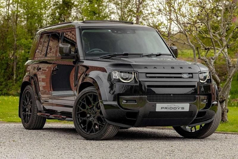 Used Land Rover Defender SE 2021 Black SUV