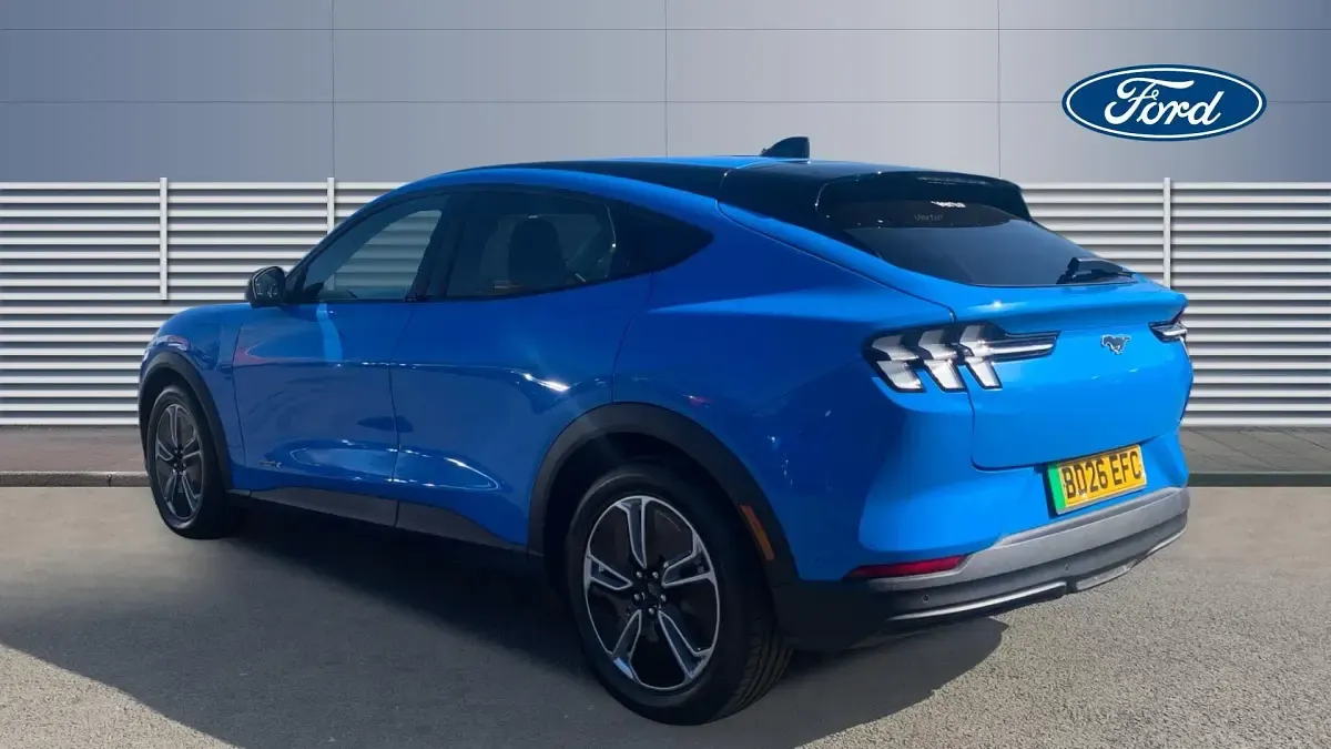 Uusi Ford Mustang Select 268 HP (197 kW) 2026 Farmari