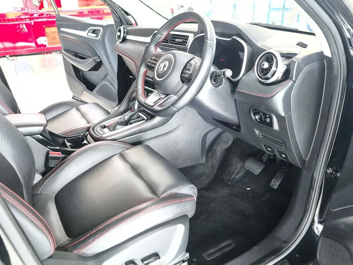 Used MG ZS Exclusive 111 HP (81 kW) 2022 Black SUV