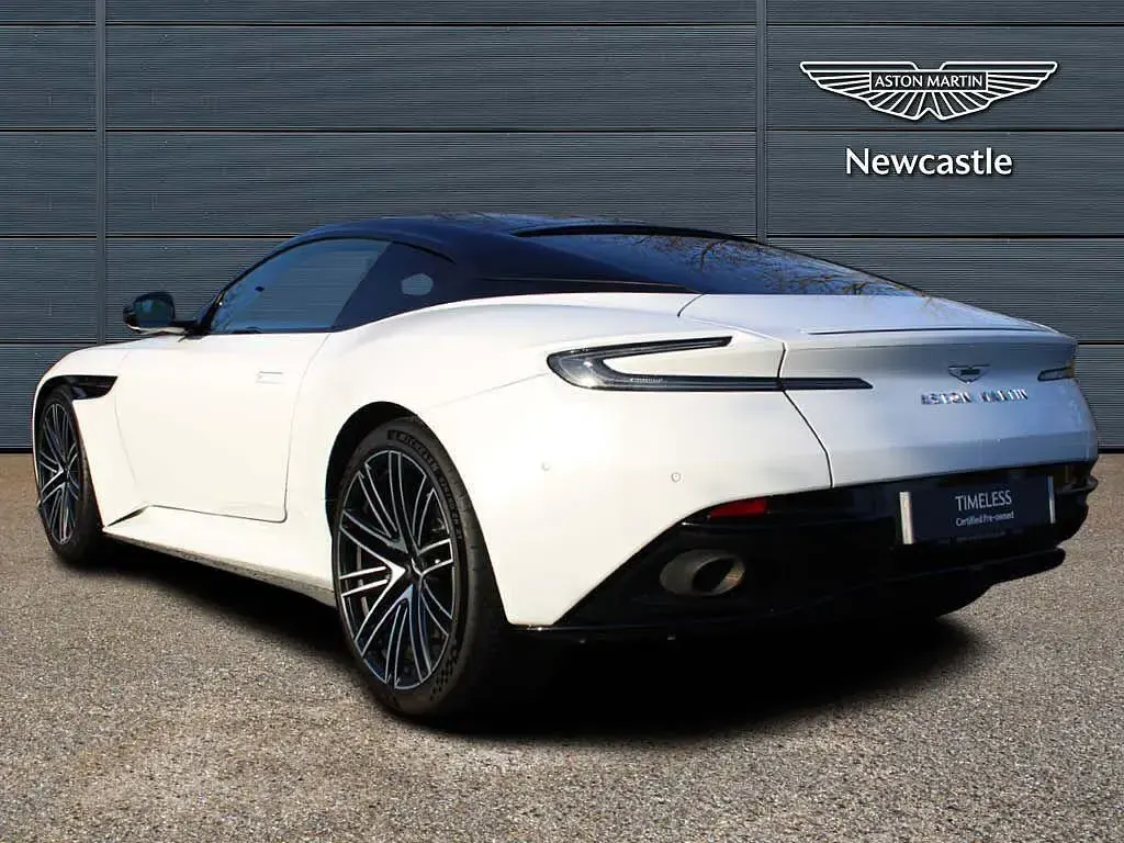 Used Aston Martin V8 680 HP (500 kW) 2024 White Coupe