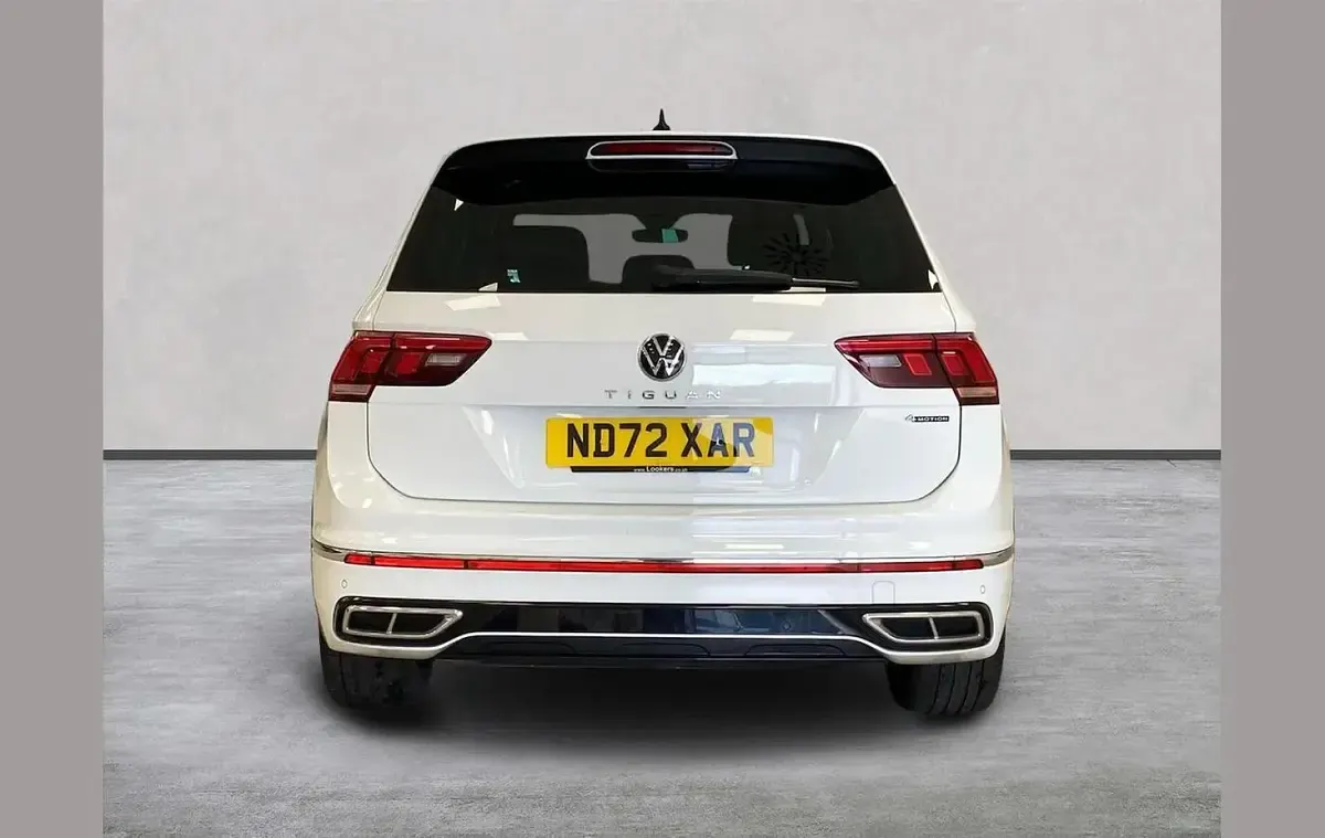 Used VW Tiguan R-line 150 HP (110 kW) 2023 White SUV