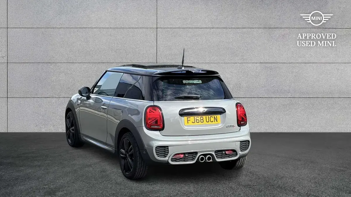 Used Mini Cooper S Hatch 189 HP (139 kW) 2018 Grey Hatchback