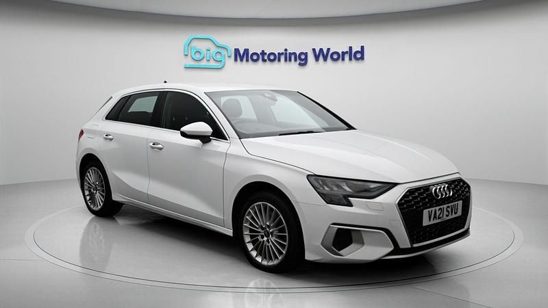 Used Audi A3 Sportback e-tron Sport 201 HP (147 kW) 2021 Hatchback