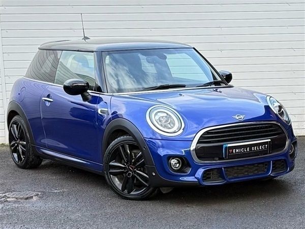 Blue Used 2020 Mini Cooper Hatch Hatchback | £15,930 (Fair price) - Image 1/1