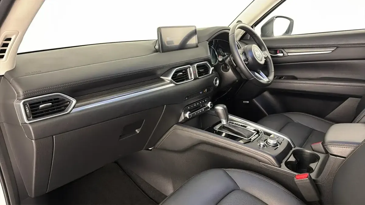 Used Mazda 6 Exclusive-Line 165 HP (121 kW) 2024 Arctic white SUV