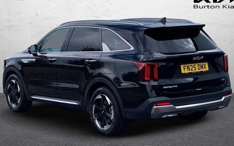 Used Kia Sorento 215 HP (158 kW) 2025 SUV