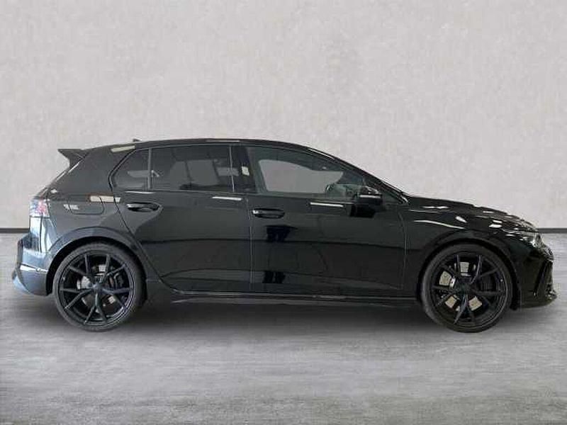 Used VW Golf VIII Black Edition 333 HP (244 kW) 2025 Black Hatchback