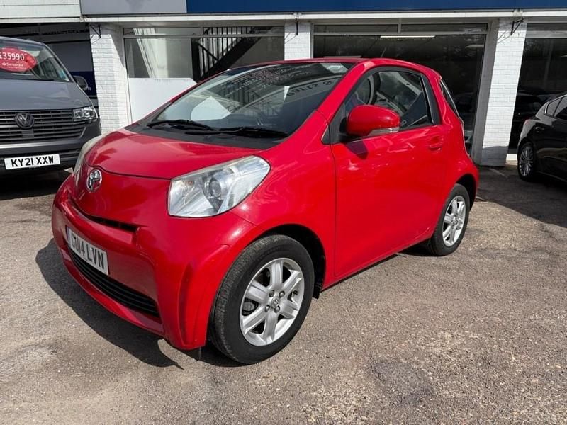 Red Used 2014 Toyota iQ Hatchback | £5,990 (Expensive) - Image 1/4